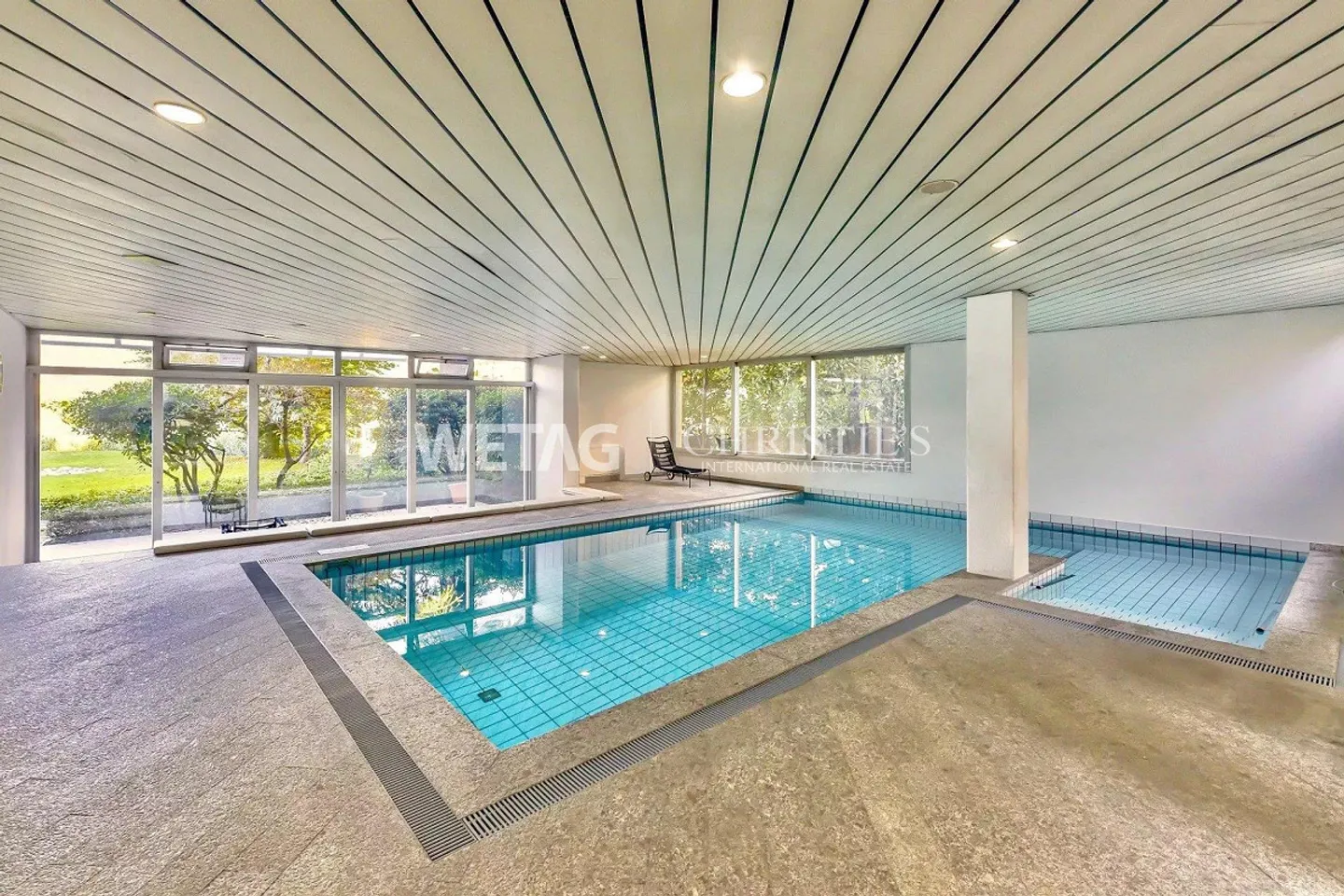 Luxurious apartment with large terrace & charming view of... - Photo 6 of 10