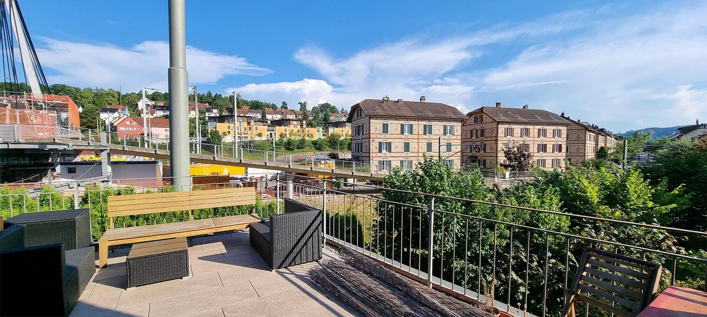 Appartamento 3 camere con grande terrazza soleggiata - Foto 4 di 18