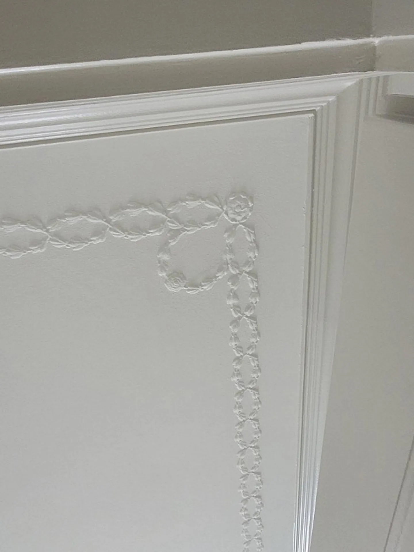 Exclusive first rental after renovation in the old town of St. Gallen - Photo 3 of 8