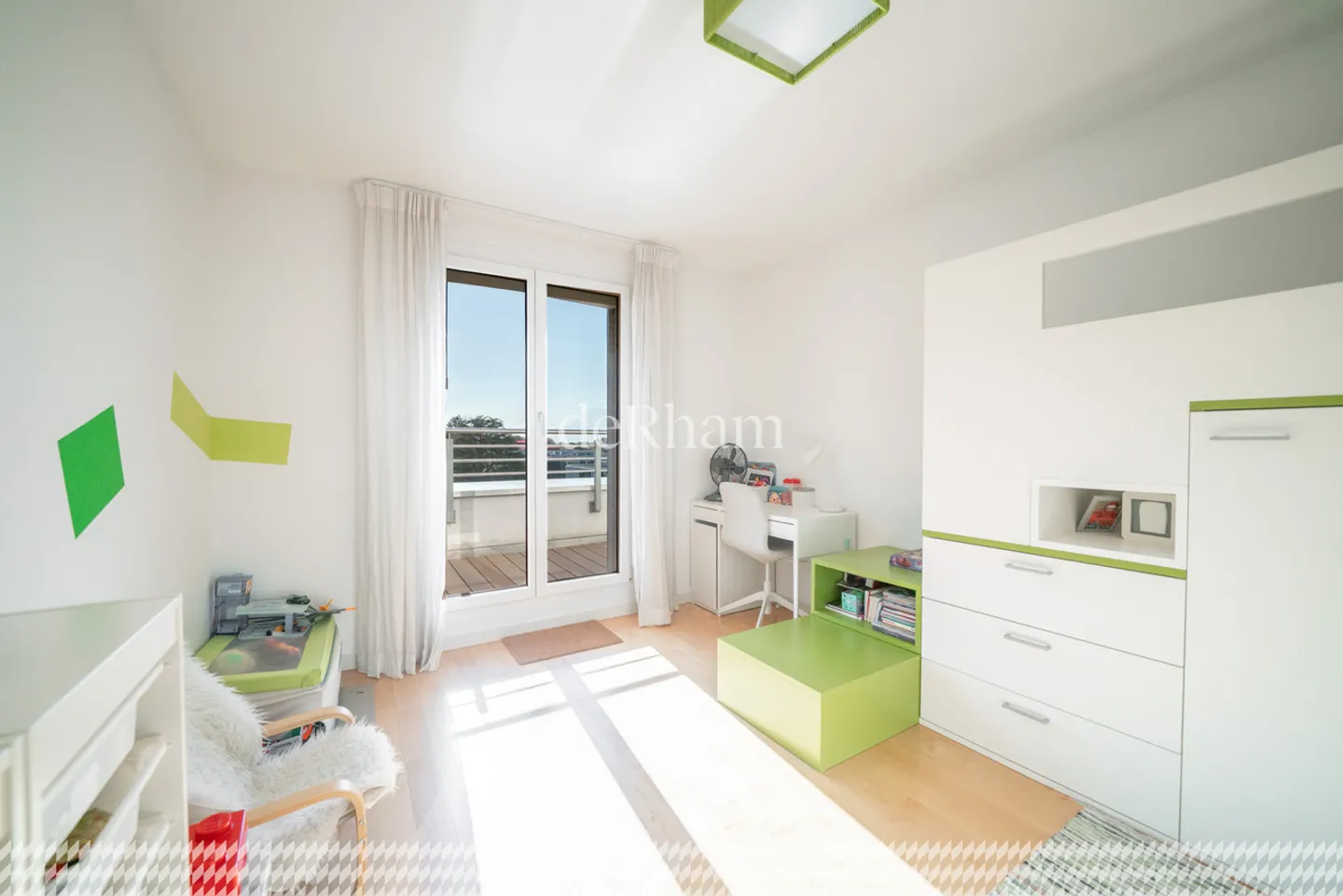 Exceptional penthouse 226 m2 PPE Panoramic terrace on Lake Geneva - Photo 9 of 12