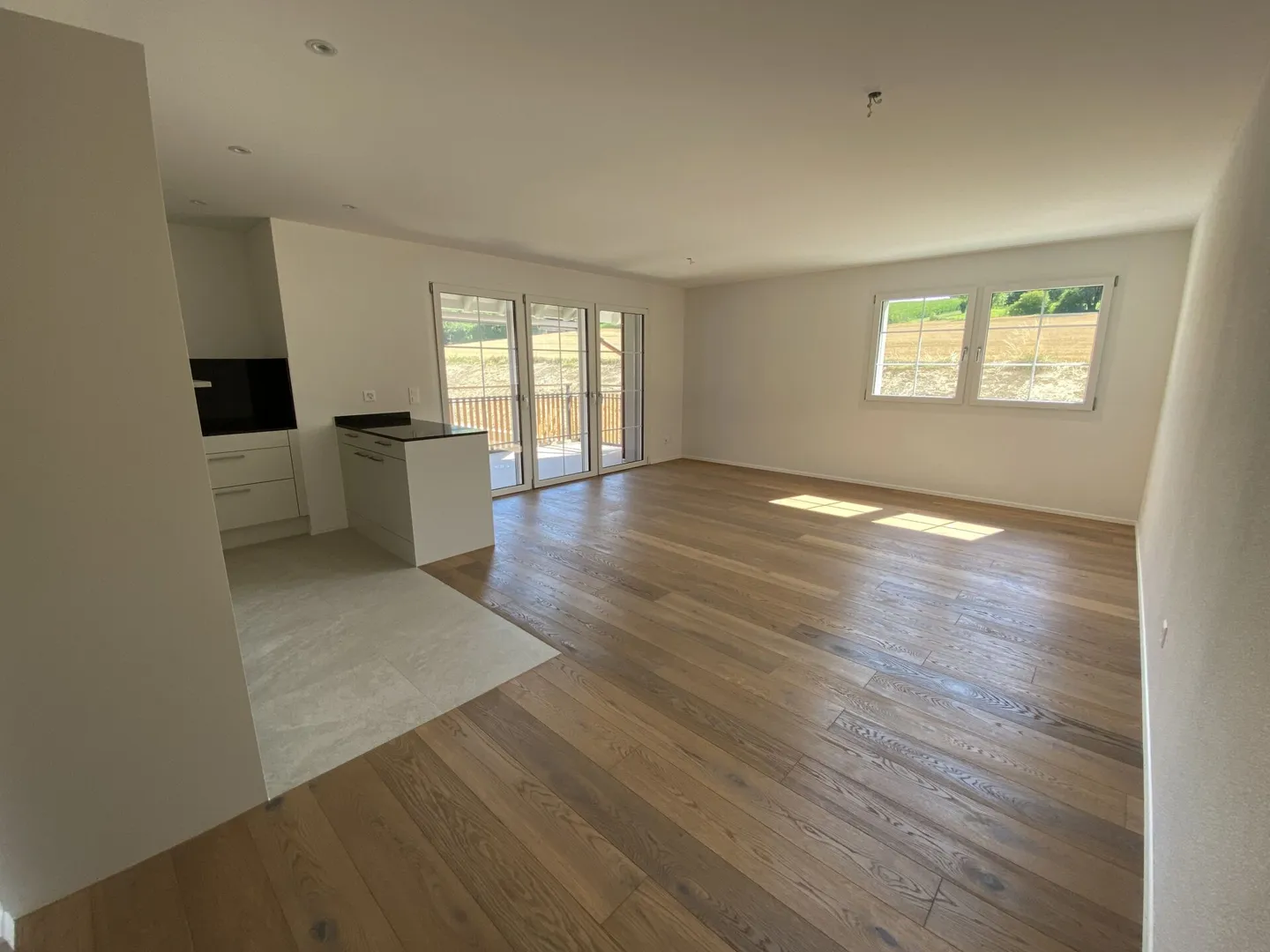 Appartamento moderno di 2,5 locali con alto standard a Nassenwil - Foto 3 di 6