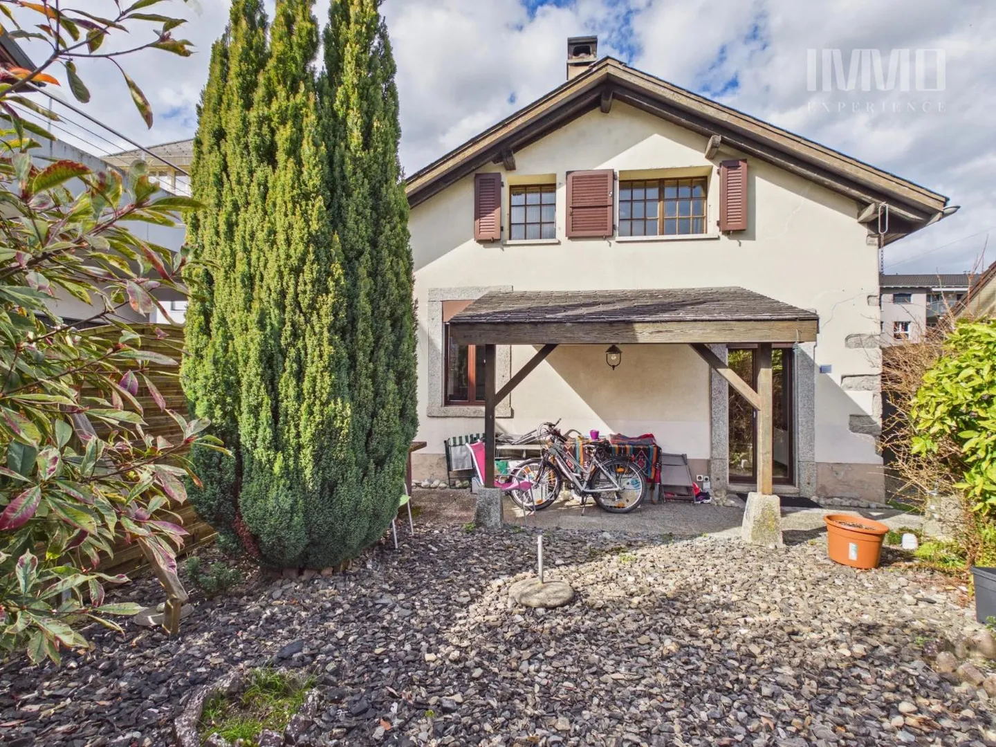 Charmante Einfamilienhaus im Dorf - Foto 2 von 13