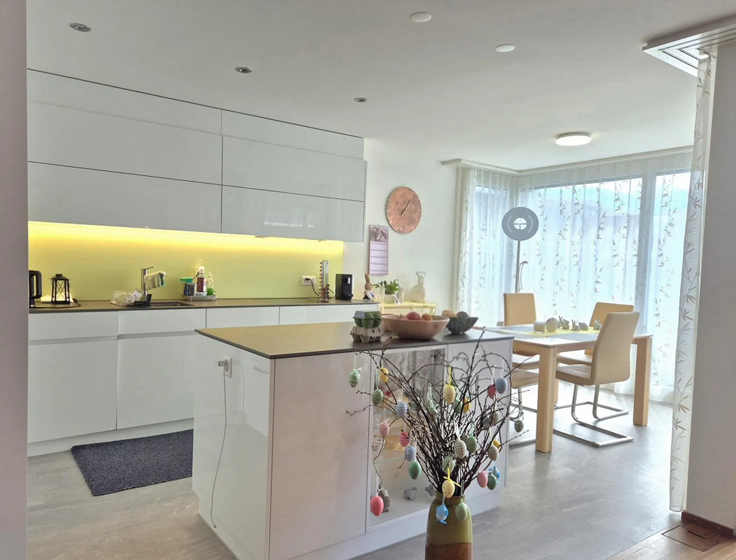 appartement lumineux de 3½ pièces dans un quartier résidentiel calme - Photo 1 sur 6