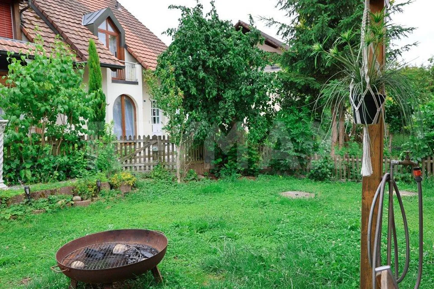 Incantevole casa angolare di 5 stanze con giardino e garage a Breitenbach - Foto 13 di 13