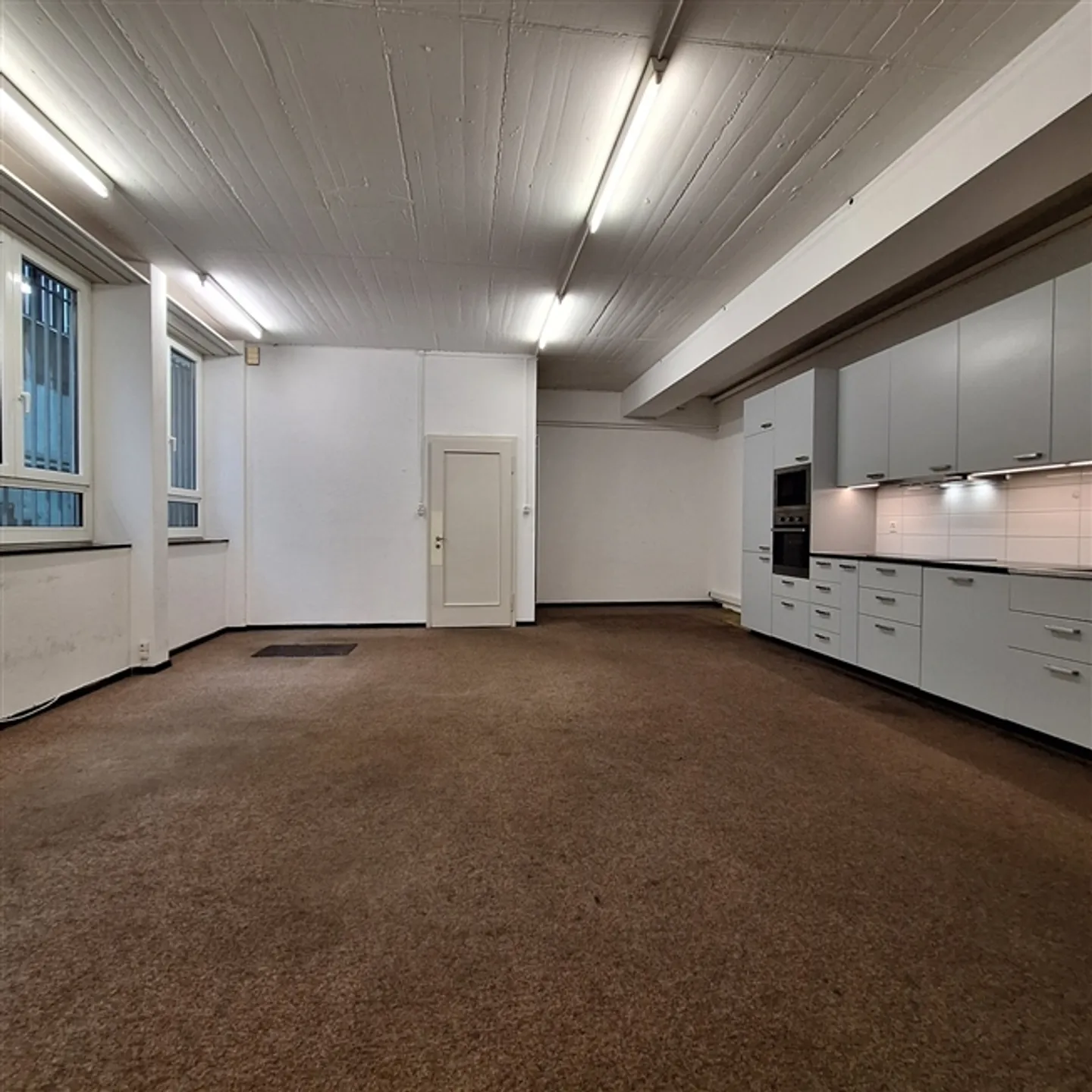 Apartment - Photo 10 of 13