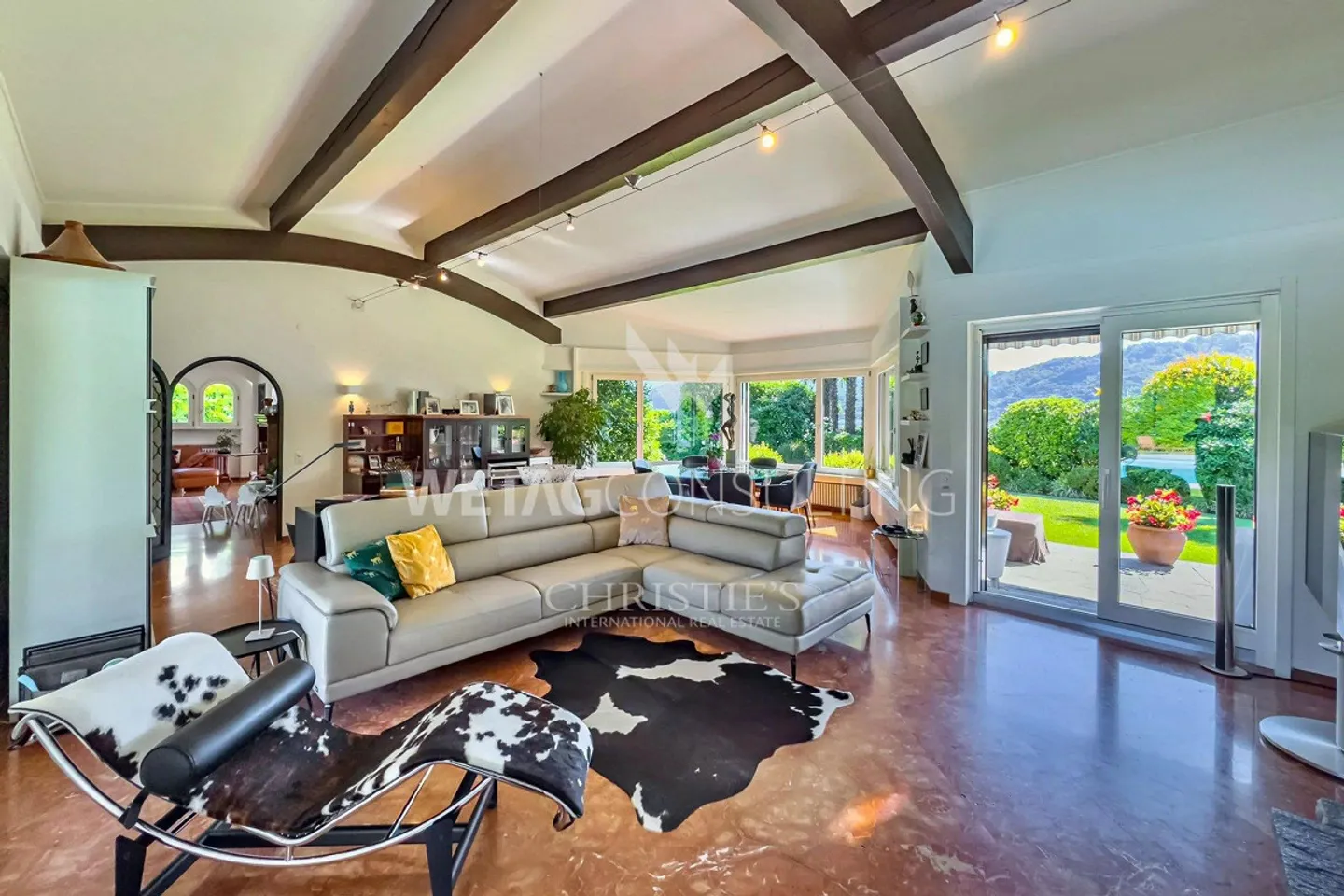 Villa elegante con piscina a Lugano-Magliaso in vendita, direttamente su ... - Foto 4 di 13