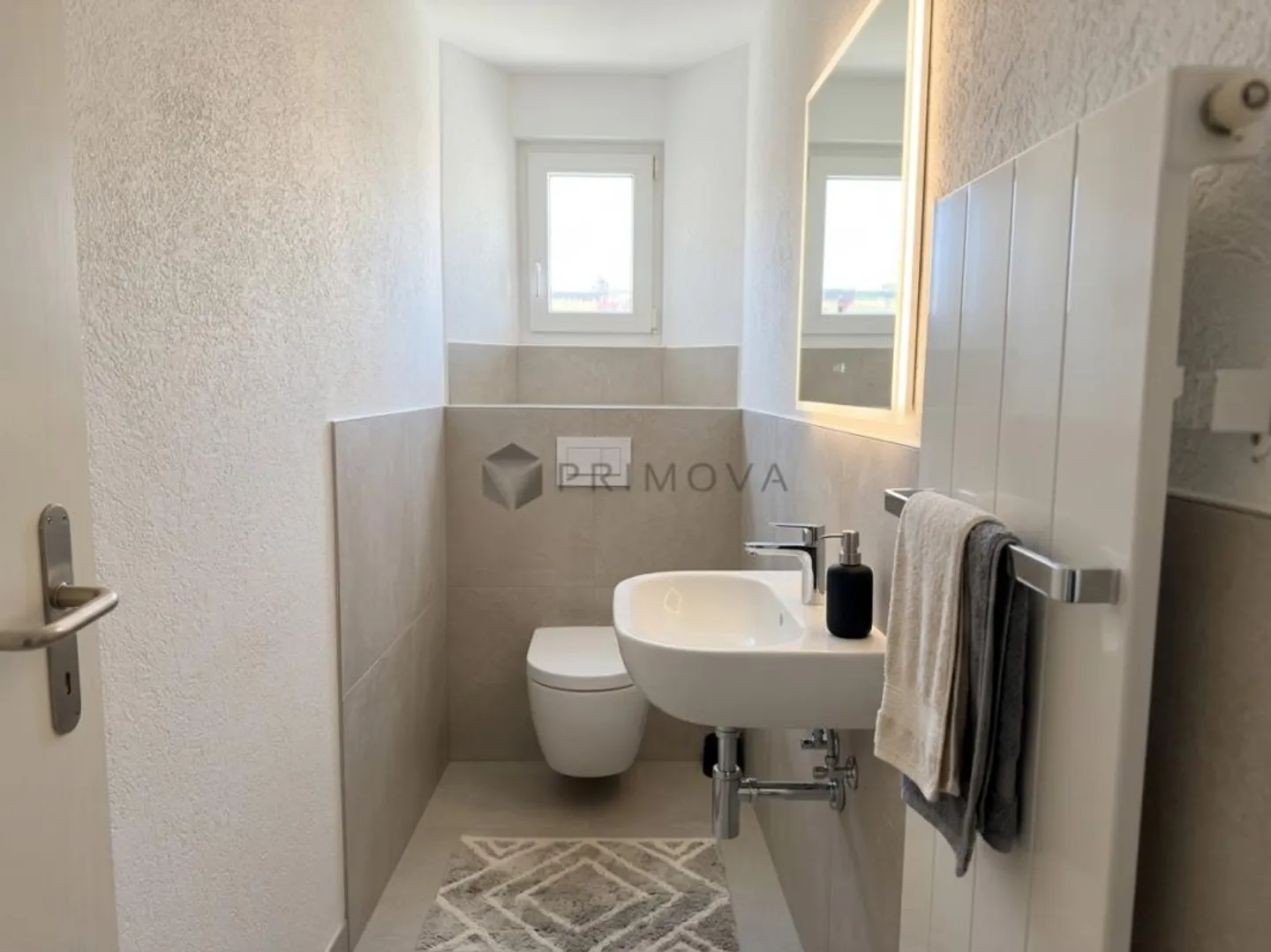 Charming Corner House with Two Residential Units - Versatile Use with ... - Photo 8 of 9