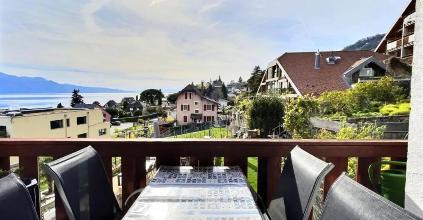 RARE OBJECT WITH UNIQUE CHARM - CALM AND VIEW - Photo 2 of 13