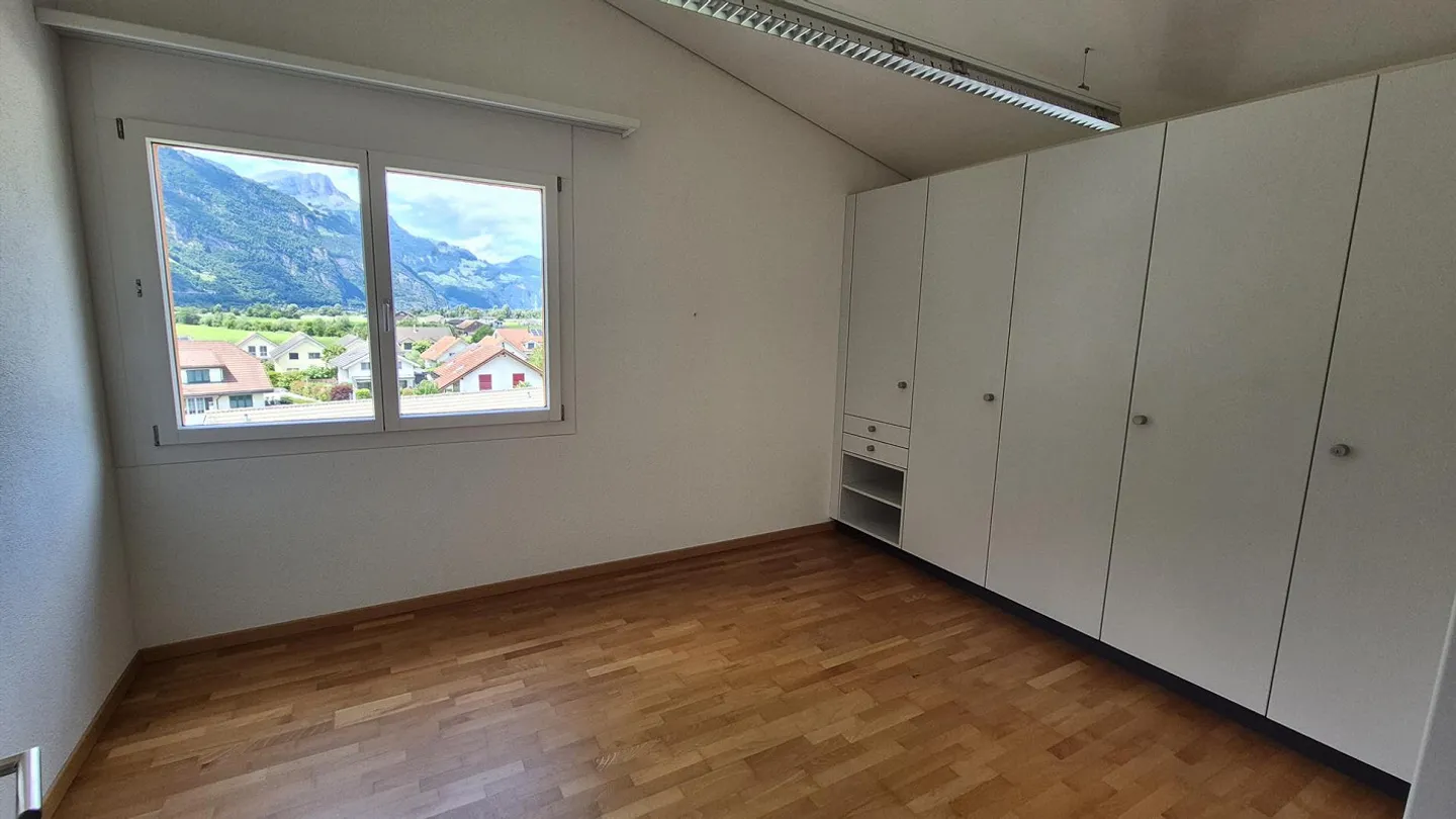 5.5 Rooms, 149 m2 Living, 147 m2 Terrace - Photo 18 of 18