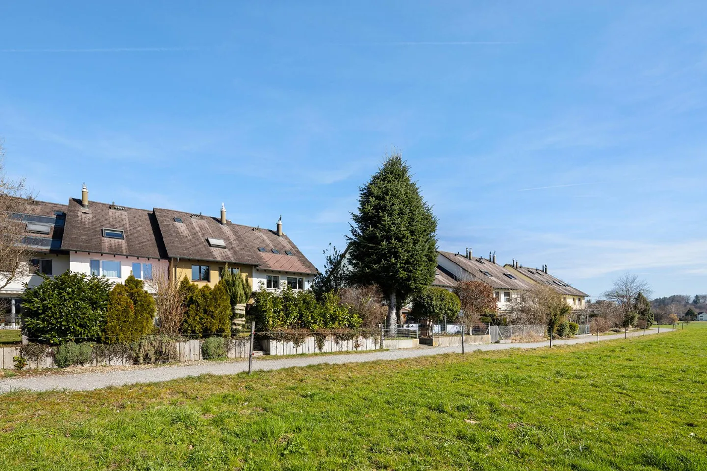 Incantevole casa a schiera angolare in posizione attraente vicino al Greifensee - Foto 26 di 37