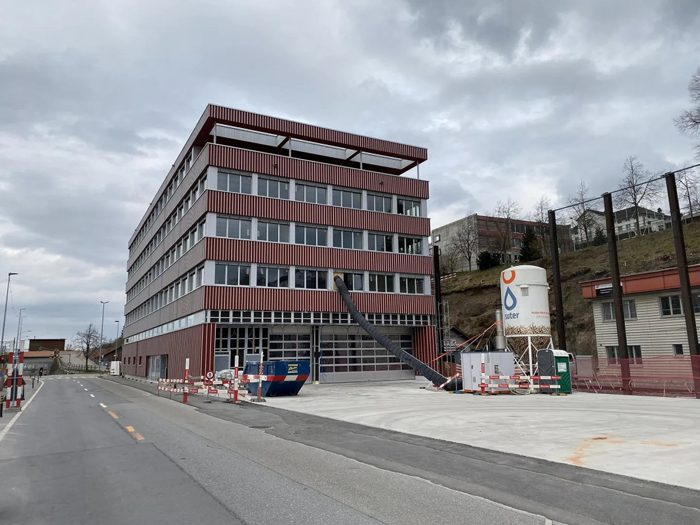 Attrazione ufficio spazio vicino alla stazione di Herisau - Foto 1 di 5