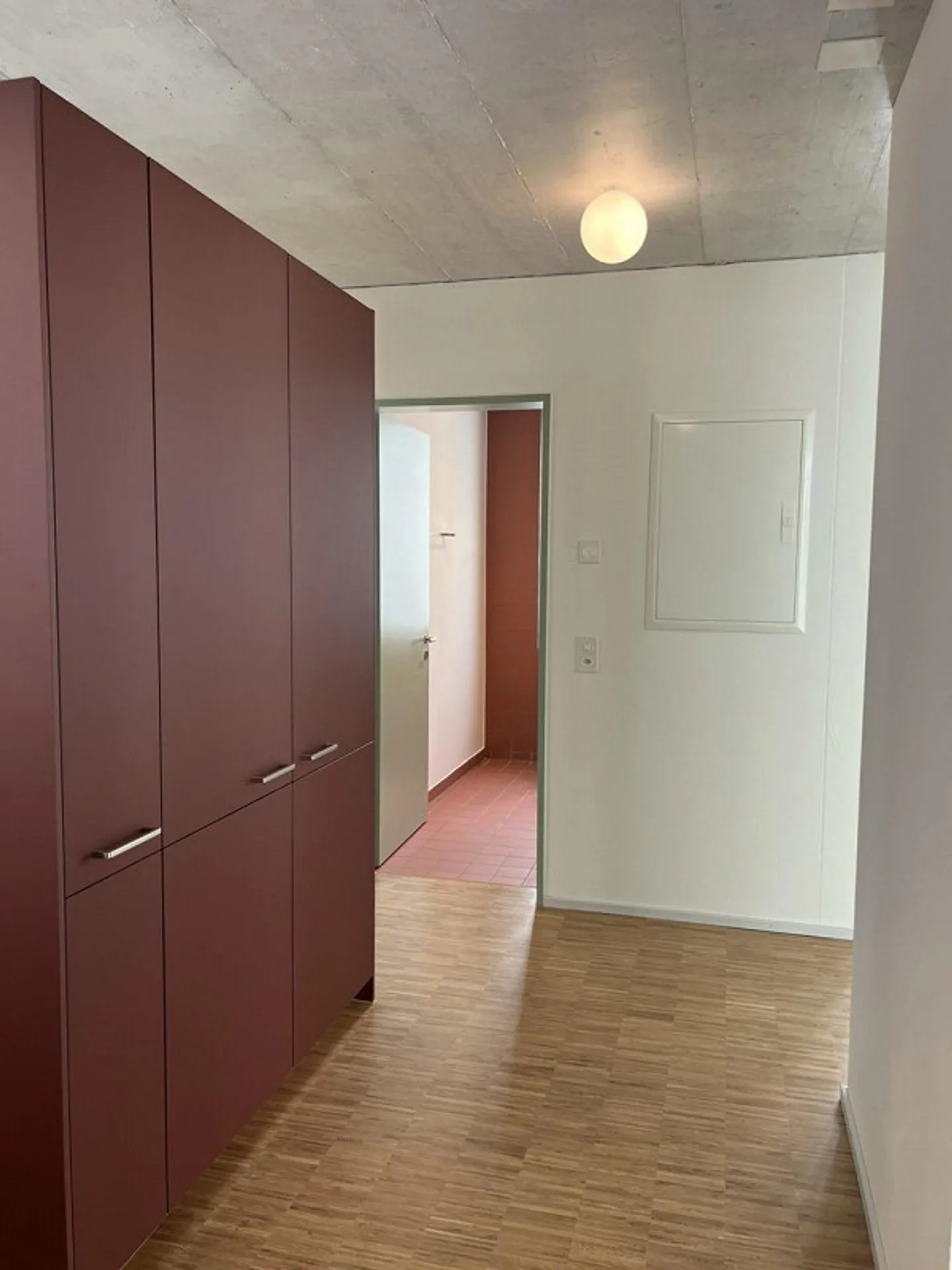 Modernes Apartment im Zentrum von Schaffhausen - Foto 9 von 13