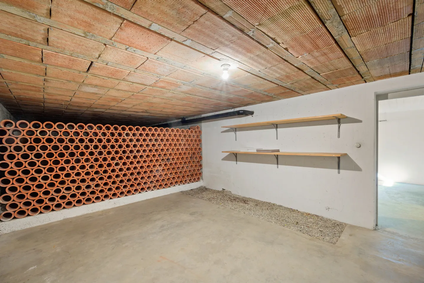 Row corner house in bungalow style in Binningen (in building rights) - Photo 15 of 16