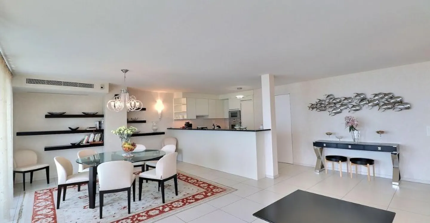 OPPORTUNITE - LUXUEUX ATTIQUE DE 4.5 PIECES AU CENTRE DE MONTREUX - Foto 6 von 11