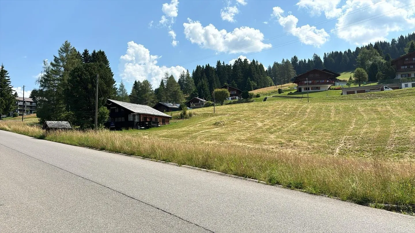 Constructible plot for sale - Photo 2 of 4