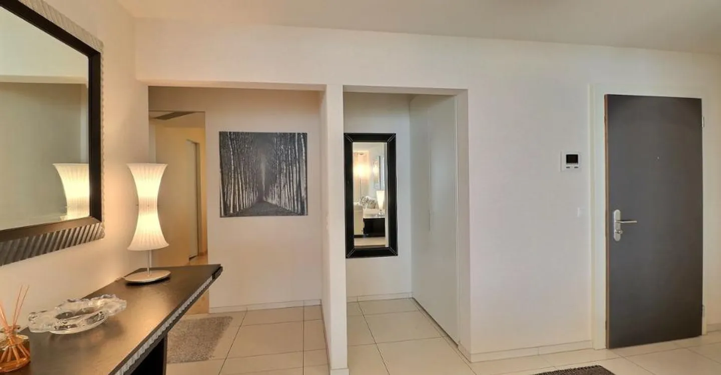 OPPORTUNITE - LUXUEUX ATTIQUE DE 4.5 PIECES AU CENTRE DE MONTREUX - Foto 11 von 11