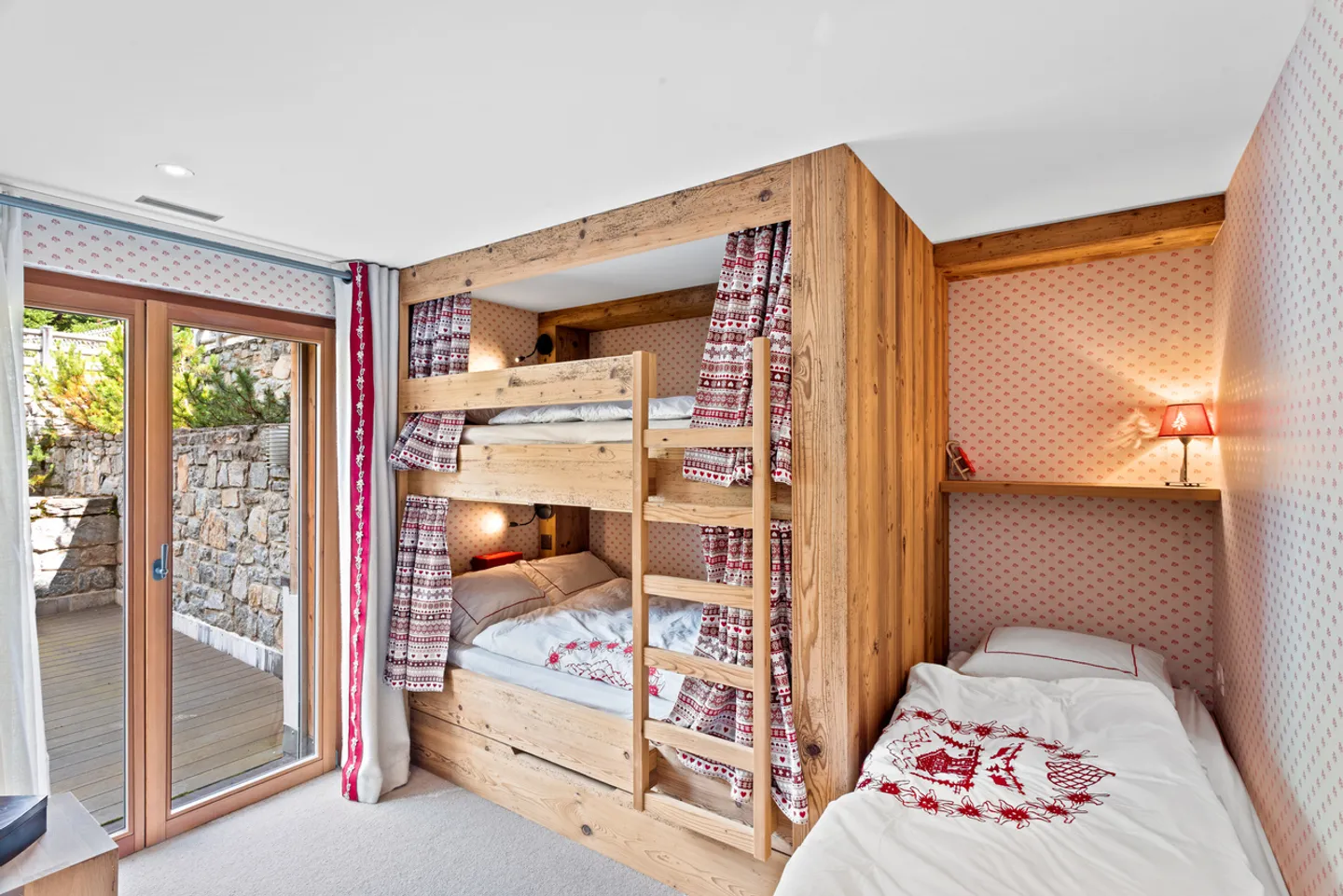 Superbo Duplex con 4 camere da letto, Home Cinema, Giardino, Ski In-Out - Foto 6 di 10