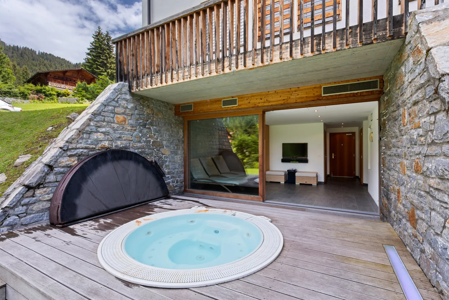 Superbo Duplex con 4 camere da letto, Home Cinema, Giardino, Ski In-Out - Foto 9 di 10