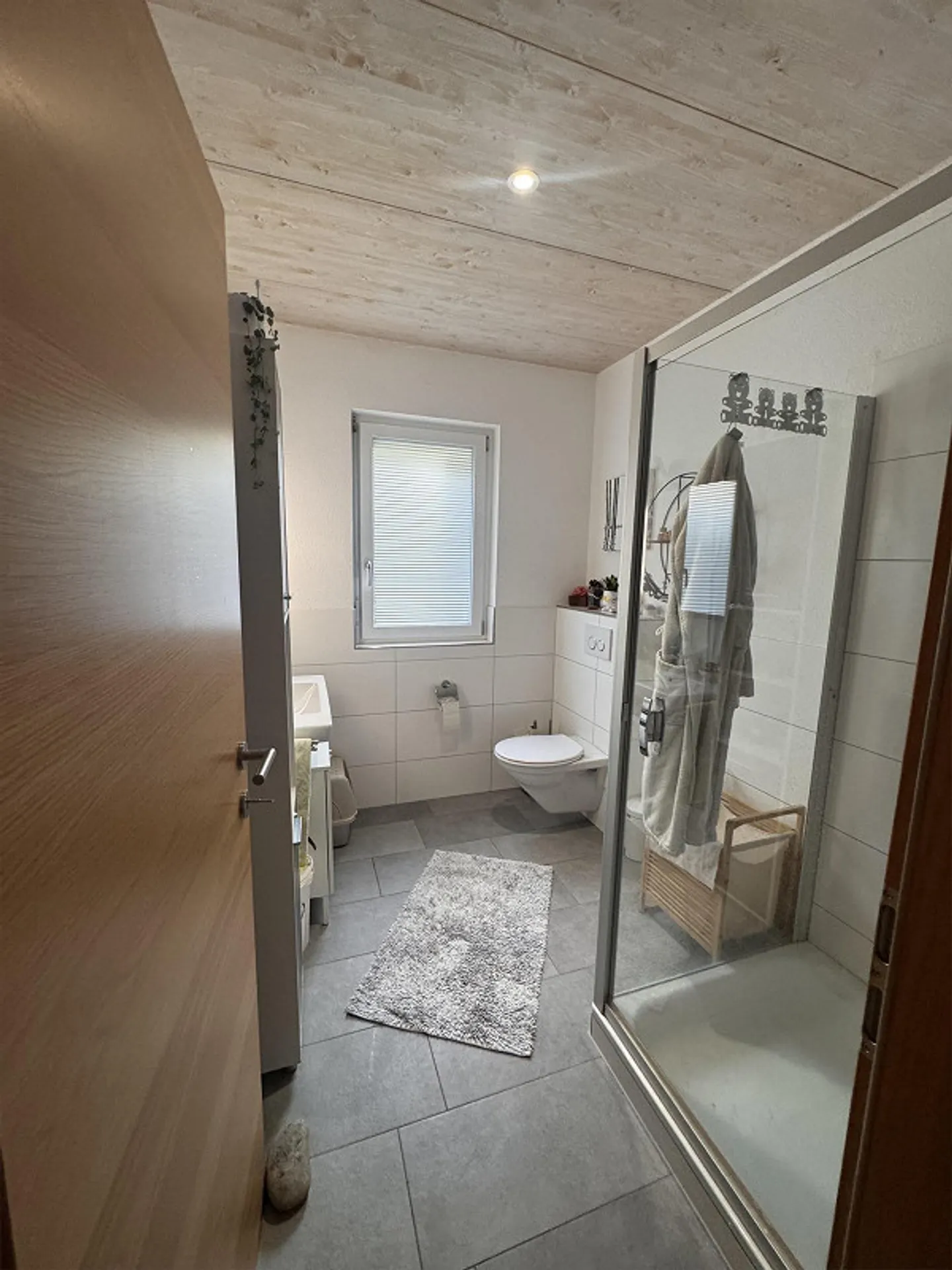 Appartamento duplex 2½ camere accogliente e moderno a Tübach - Foto 3 di 11