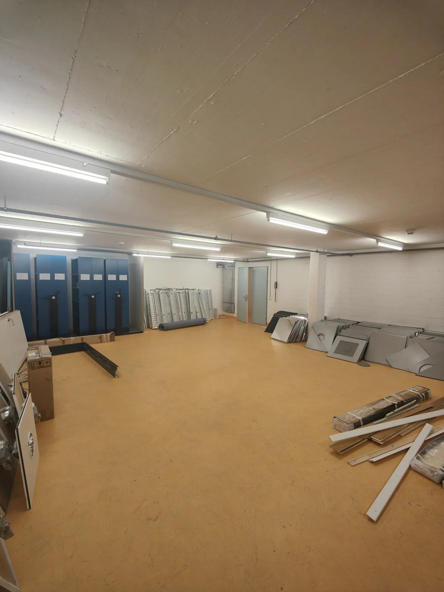 85.8m2 Magazzino Schaffhausen - Stauffacherstrasse 36 - Foto 4 di 10