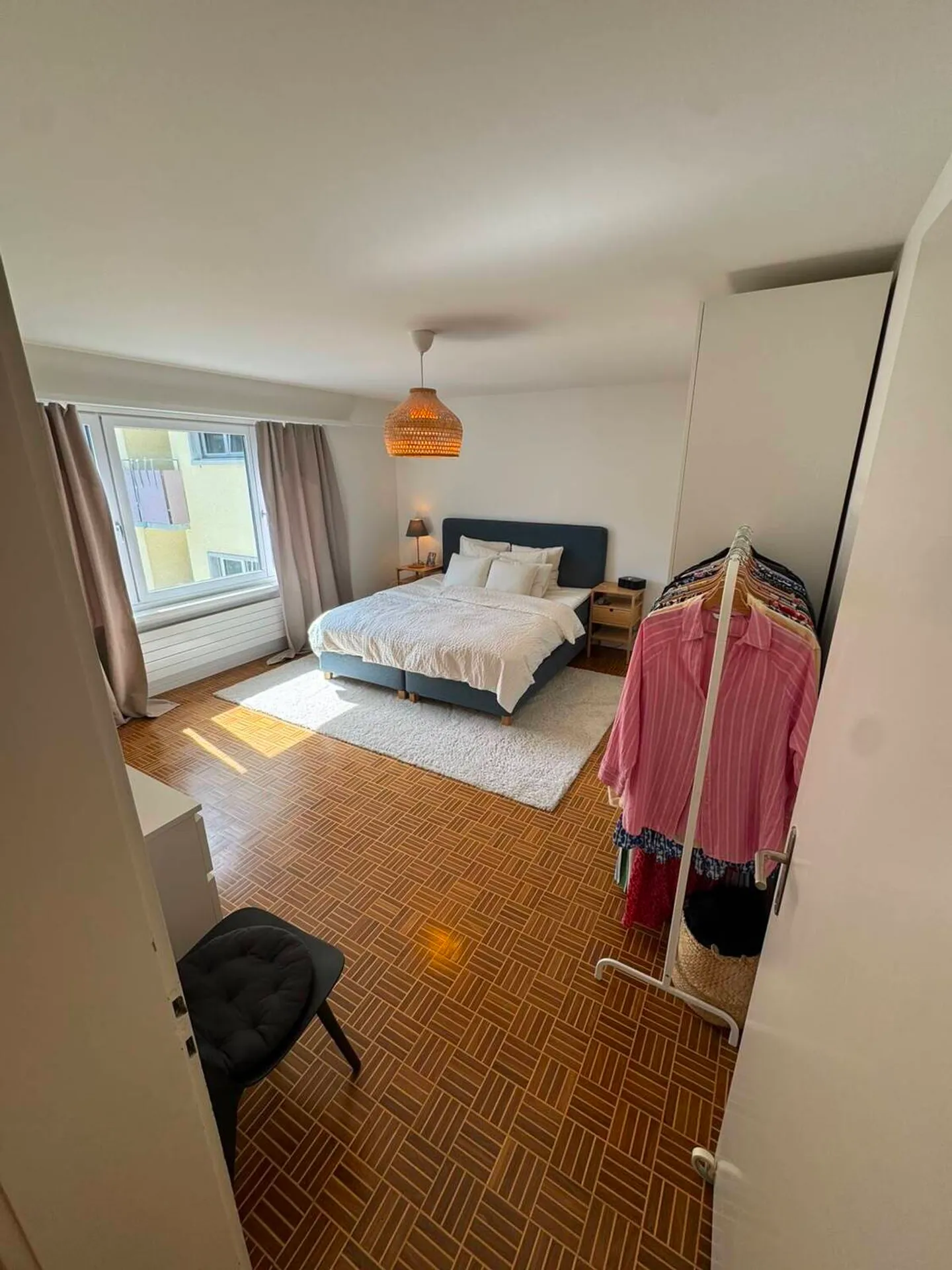 APPARTAMENTO 3 LOCALI A ZURIGO - DISTRETTO 4 LANGSTRASSE, ARREDATO, TEMPORANEO - Foto 3 di 10