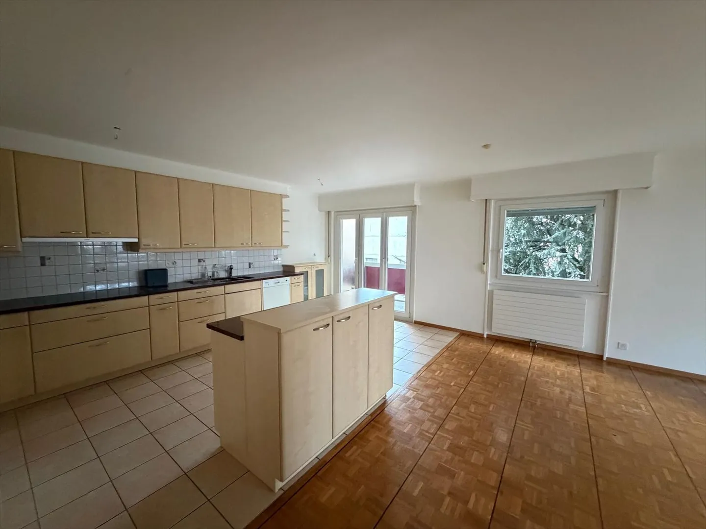 Appartamento 4.5 stanze - Foto 1 di 9