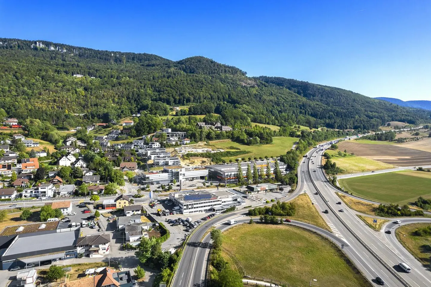 Santelpark Egerkingen - Espaces attractifs à partir de 676 m2 avec vue sur les Alpes - Photo 8 sur 11