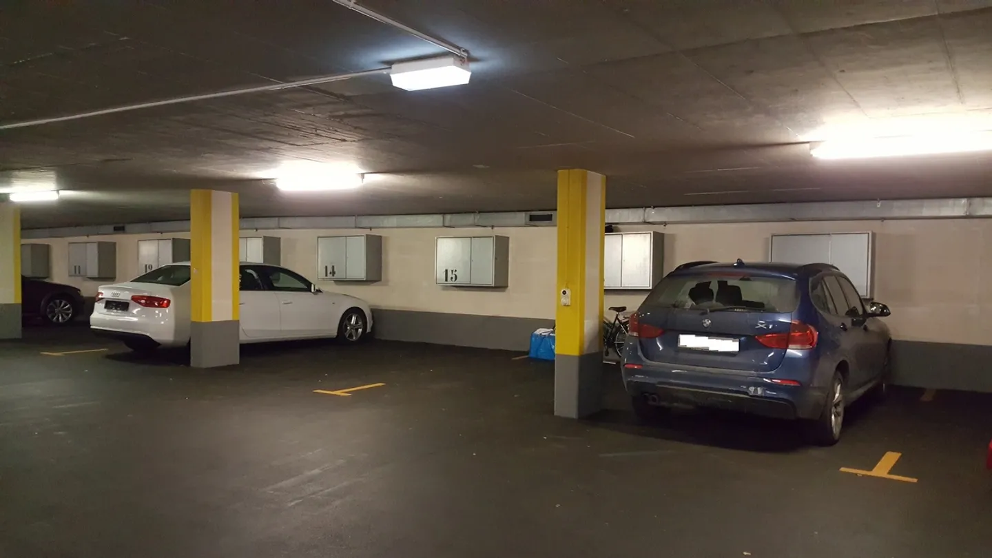 L'uso del garage di protezione cercato per la vostra auto? - Foto 3 di 4