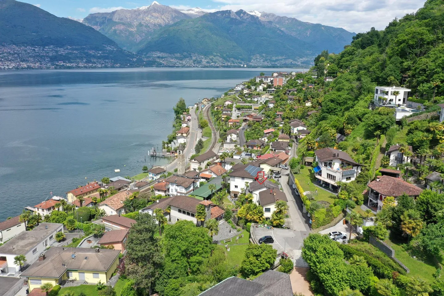 Appartamento affascinante 2.5 camere con vista lago a S. Nazzaro - Foto 16 di 17