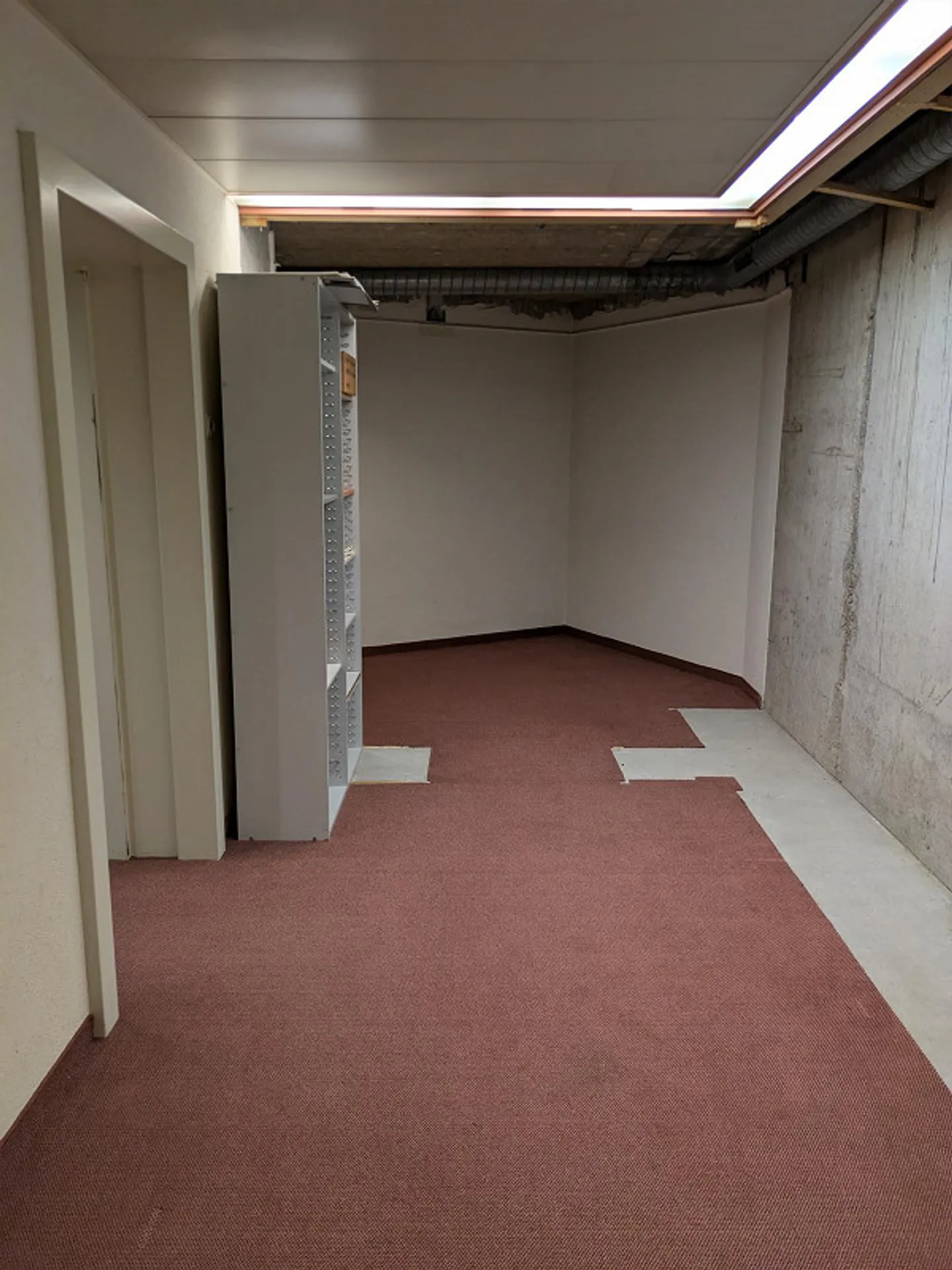 Stanza sicura/bunker di alta qualità in affitto - Foto 4 di 10