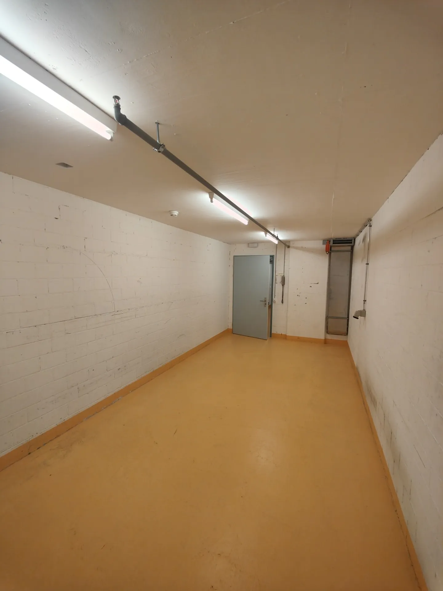 22.9m2 Magazzino Schaffhausen - Stauffacherstrasse 36 - Foto 1 di 7