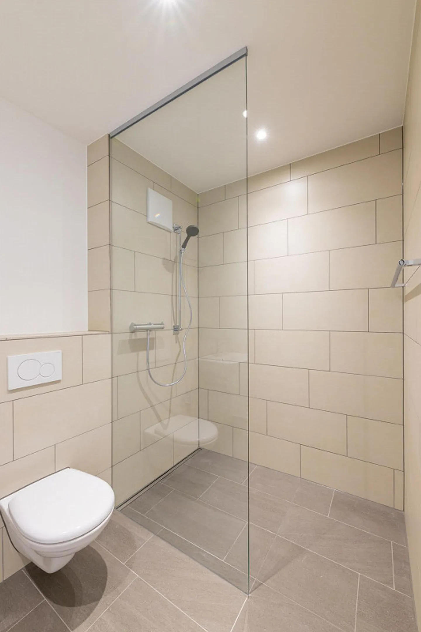 Appartement 4 1/2 pièces avec loggia B 3 - Photo 16 sur 19