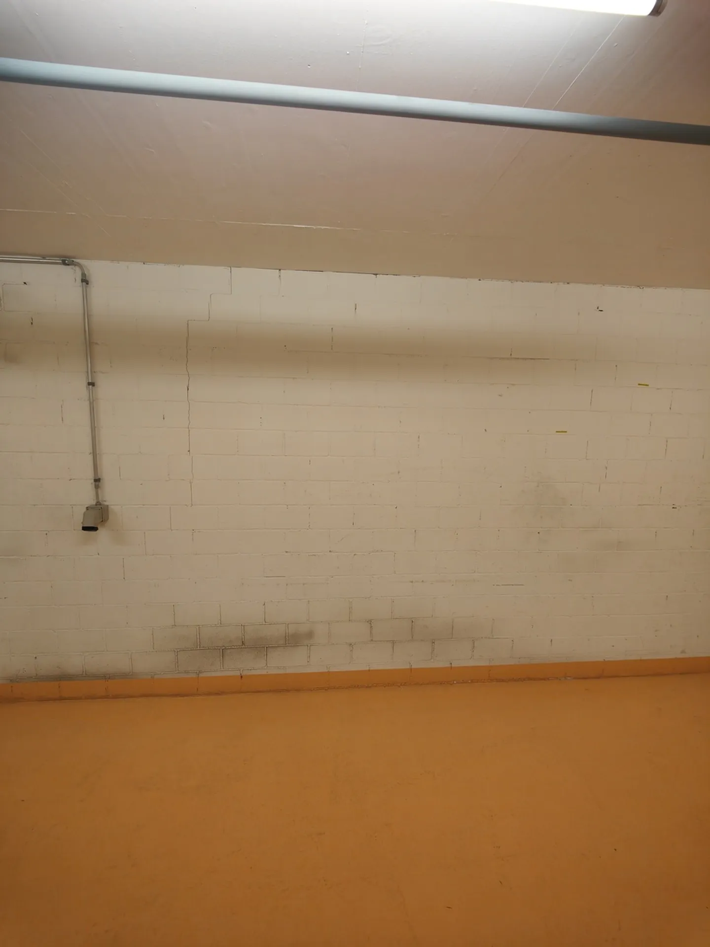 22.9m2 Magazzino Schaffhausen - Stauffacherstrasse 36 - Foto 2 di 7