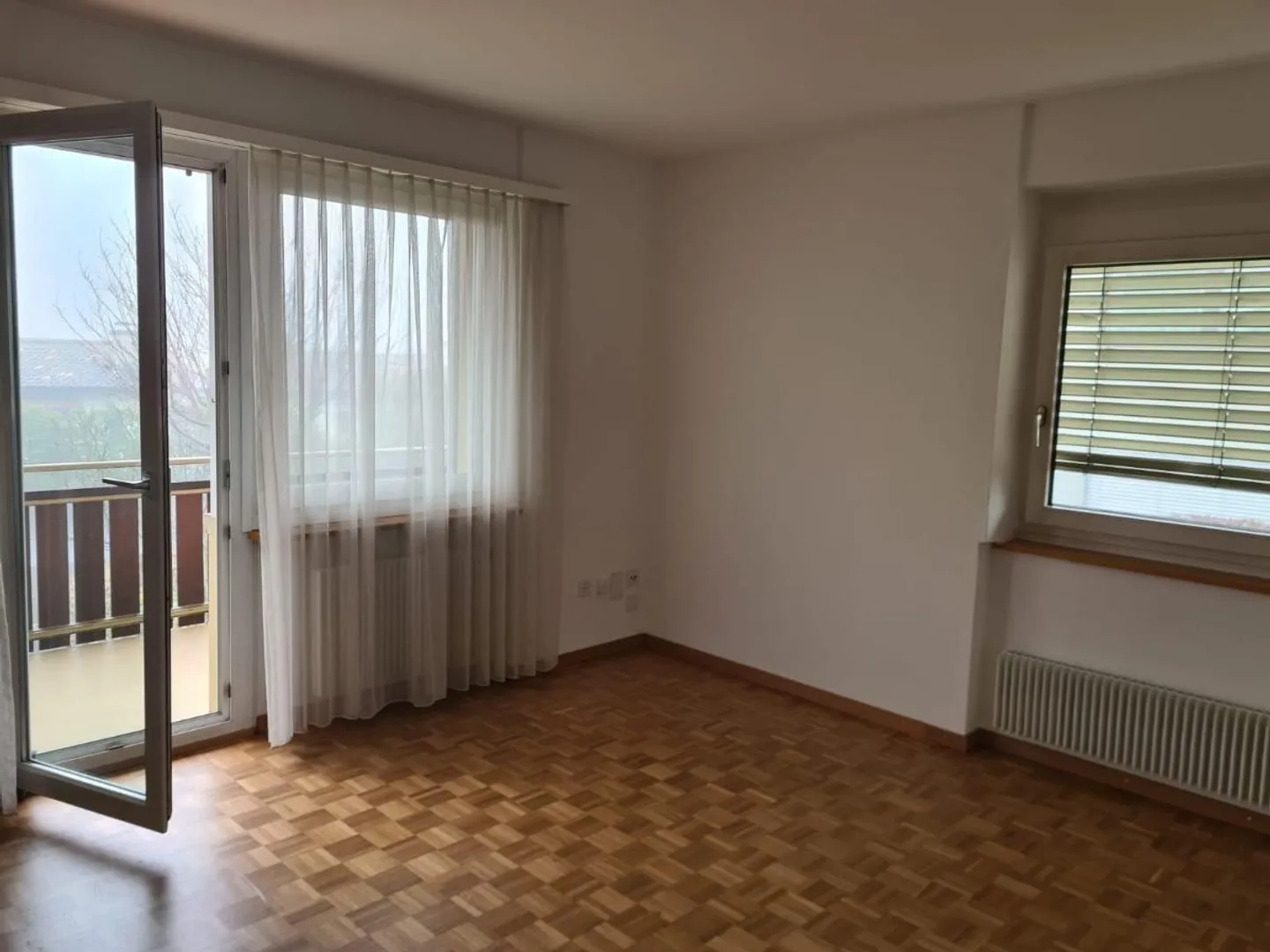 Helle 4-Zimmer Wohnung - Foto 3 von 3