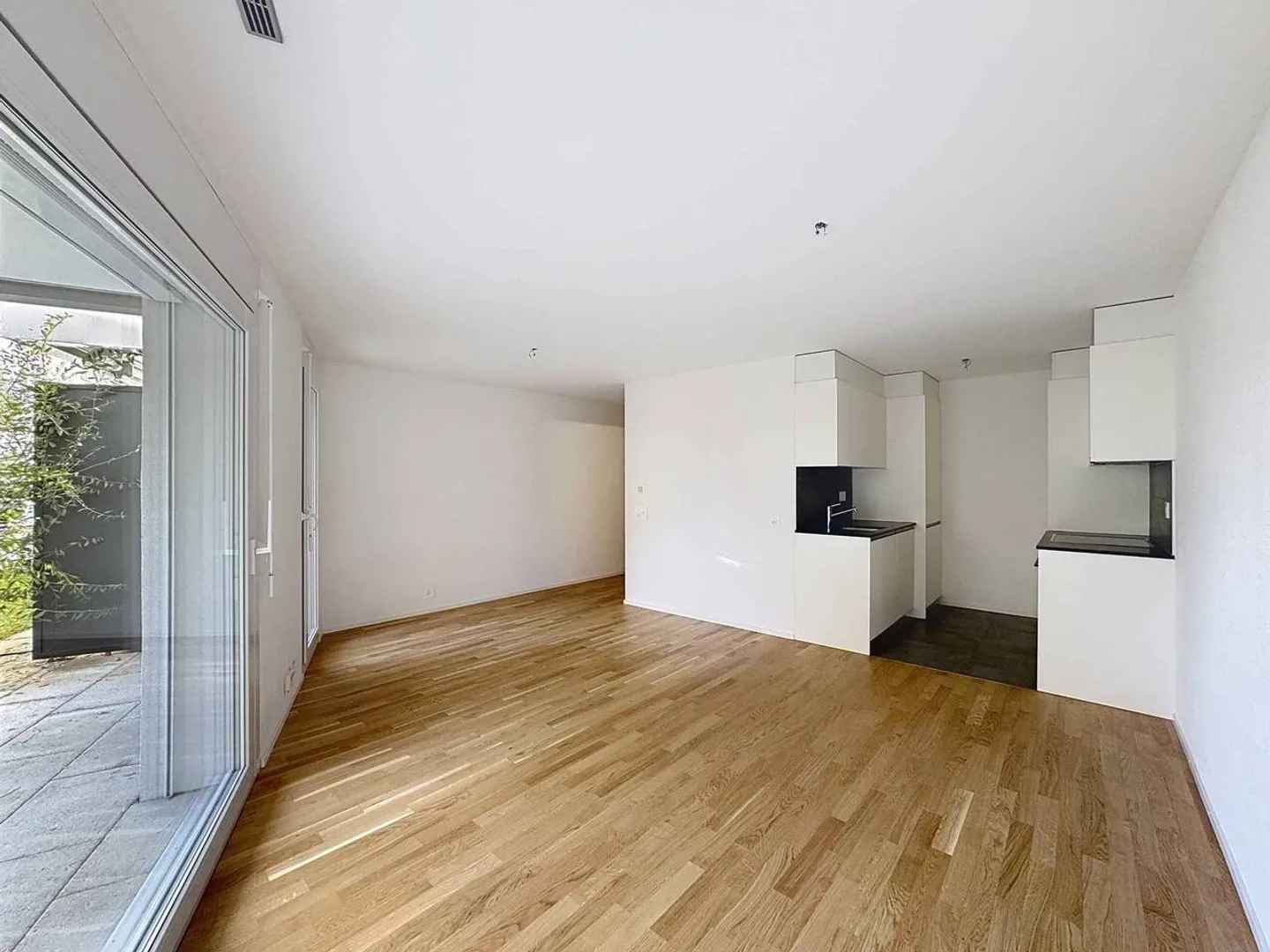 2.5 p récent avec terrasse et jardin - Photo 2 sur 11