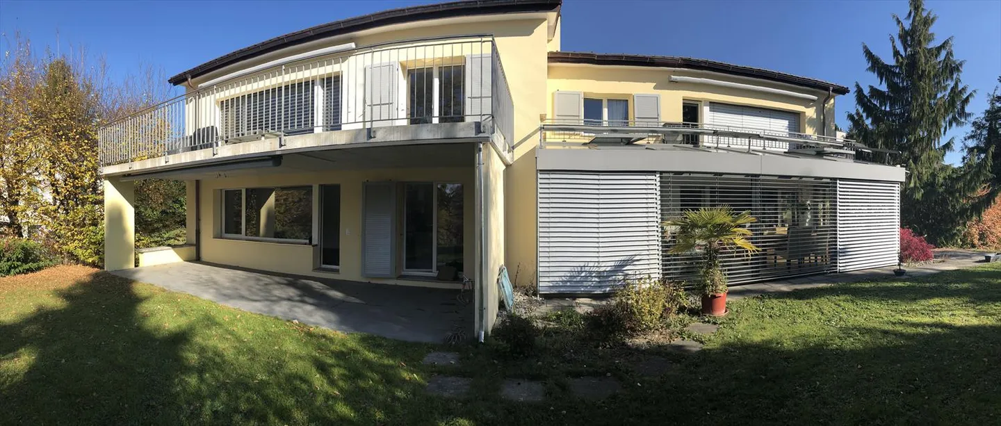 Appartement 3.5 pièces bien entretenu avec un grand confort à Bolligen - Photo 1 sur 7