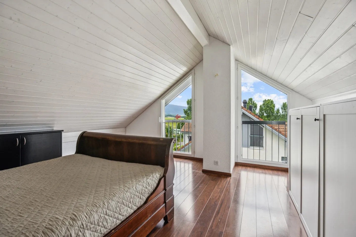 House for sale, Route de Rolle 9, in Essertines-sur-Rolle, Switzerland - Photo 5 of 11