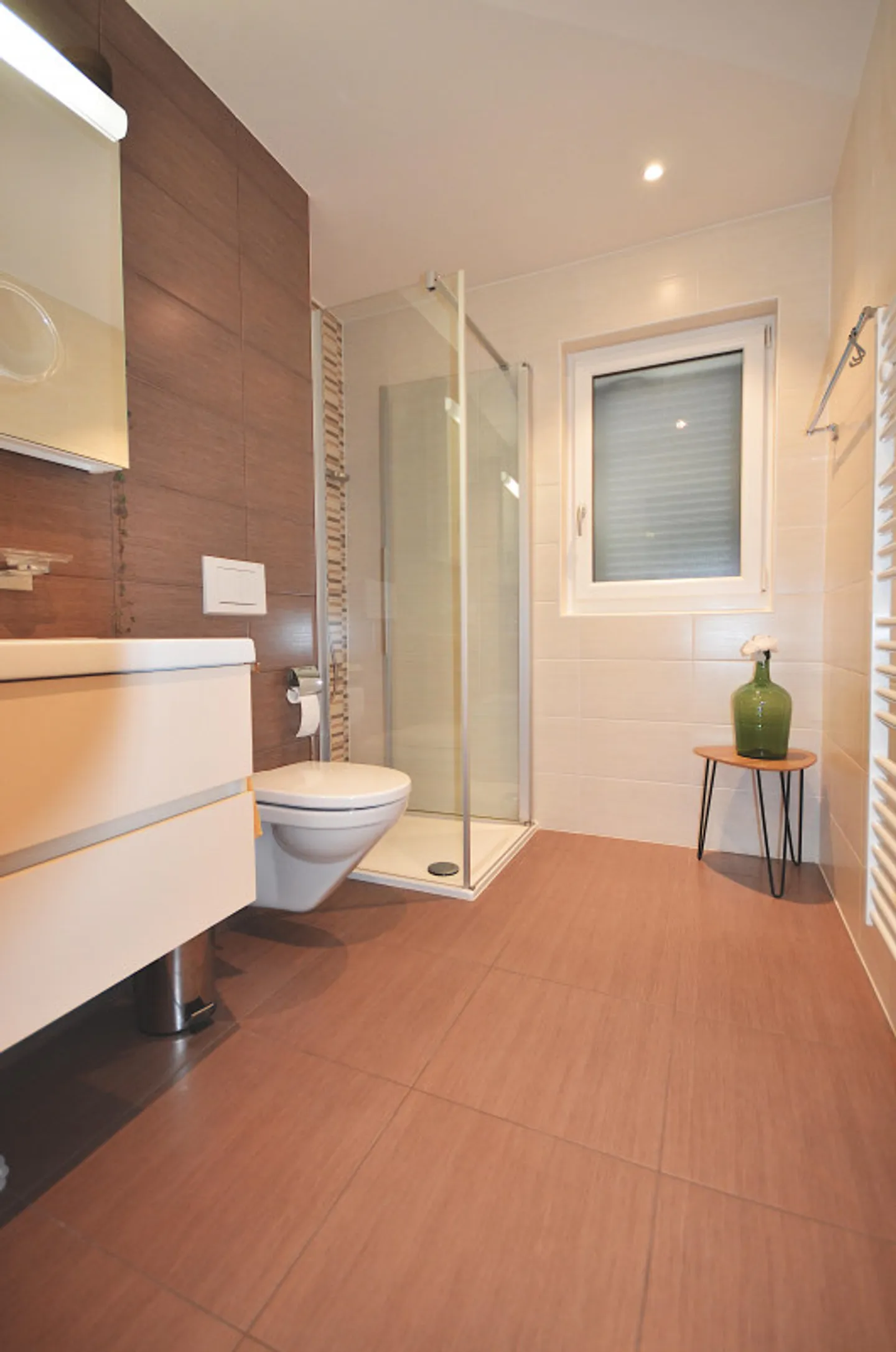 APPARTAMENTO 4.5 STANZE CON BALCONE - Foto 6 di 9