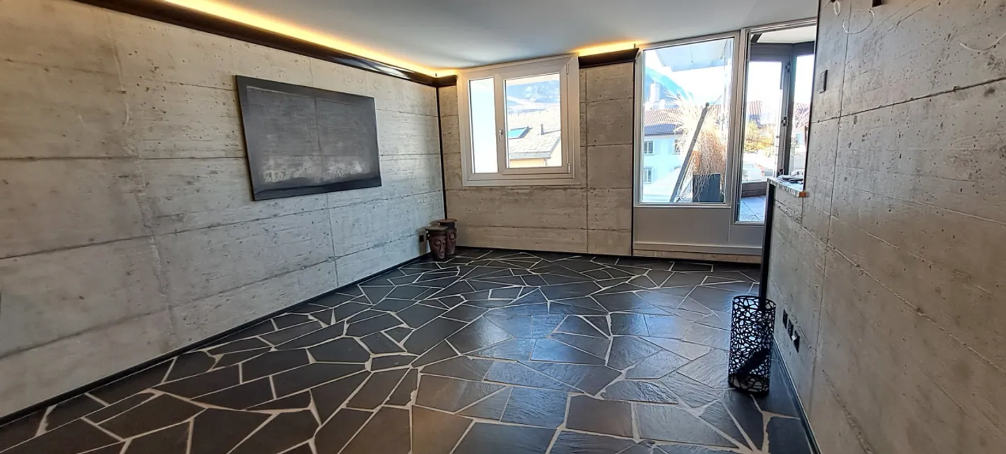 Attico dei Superlativi con 3,5 Camere, Terrazza Panoramica e Garage - Foto 5 di 9