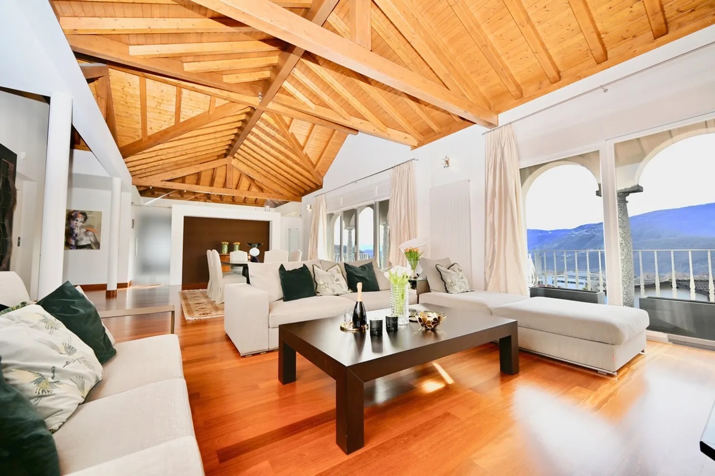 Villa in vendita - Foto 4 di 32