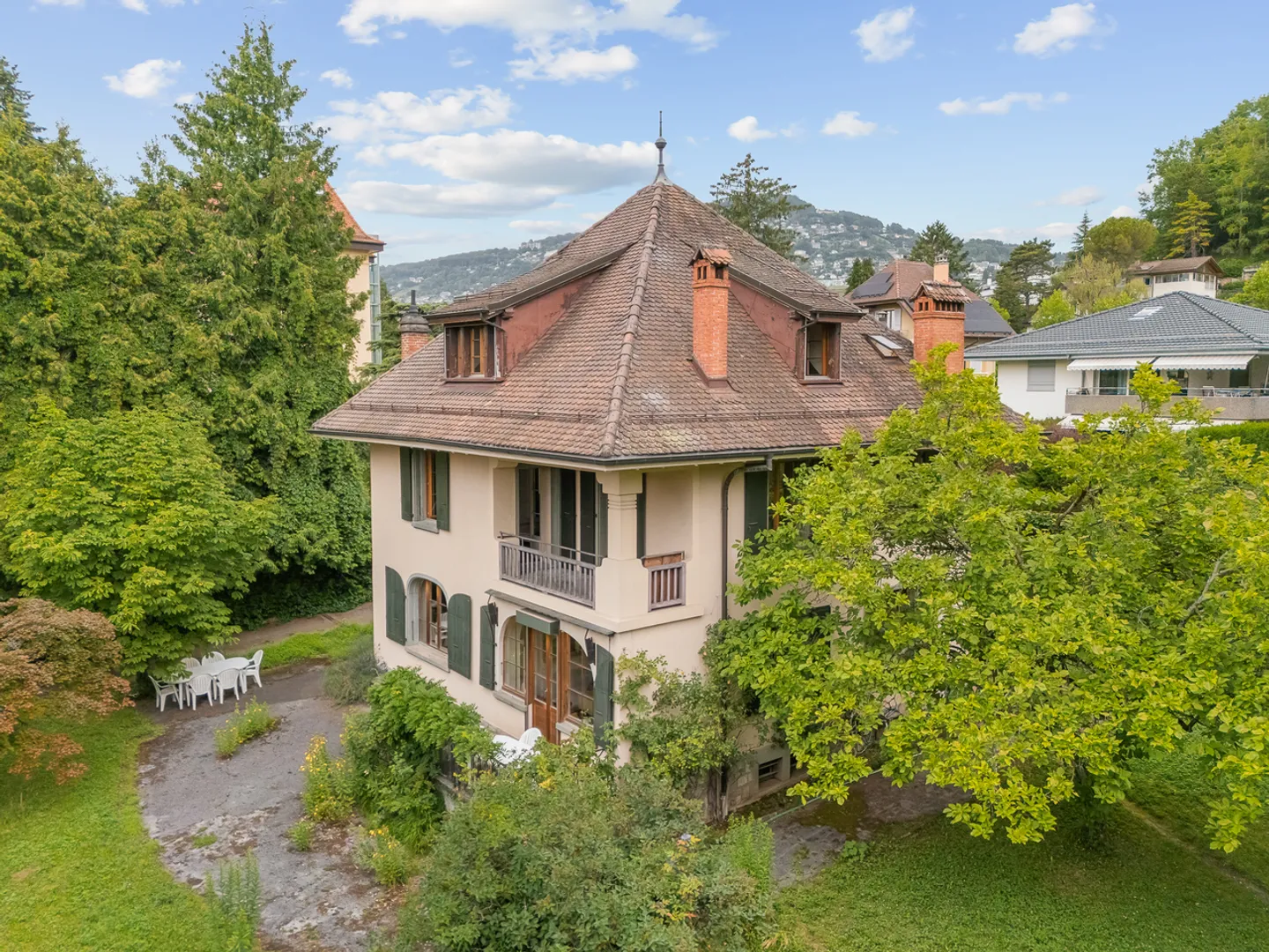Selten & einzigartig! Herrenhaus von 1912 – Stadtteil Saint-Martin - Foto 1 von 26