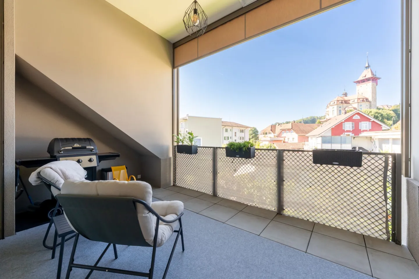 Unique GEM in the best location - 4½-room penthouse apartment! - Photo 13 of 14