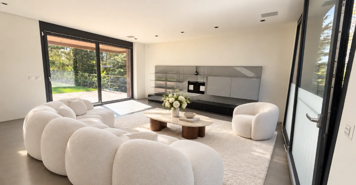 Anières — Villa de standing avec jardin et terrasse en toiture, vue lac - Foto 1 von 12