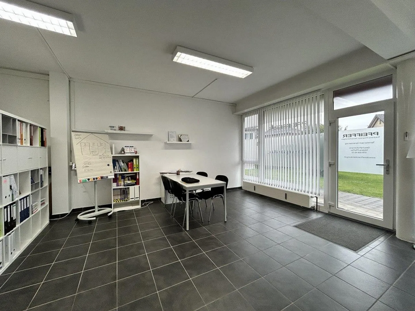 Büro- und Gewerbeflächen zu vermieten - Foto 2 von 6