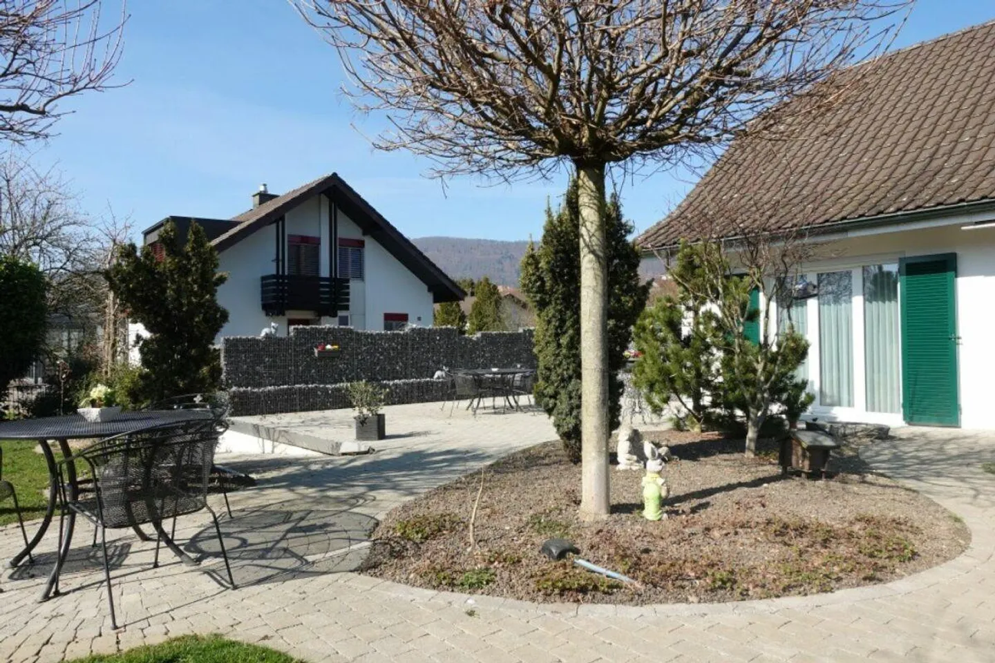 Oasi indipendente con camino e grande giardino - Foto 12 di 30