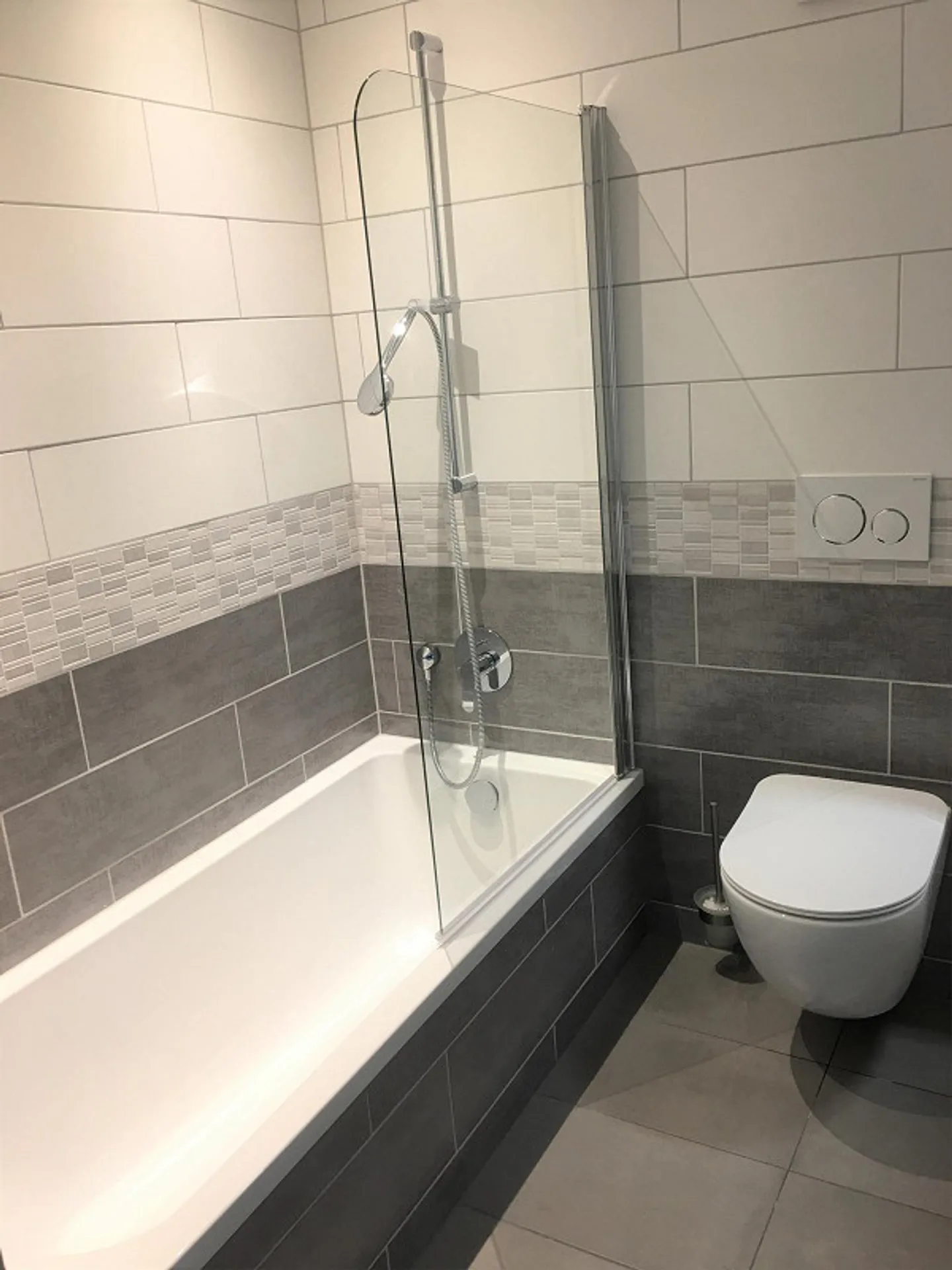Appartamento 2.5 stanze come nuovo a Sevelen! - Foto 5 di 6