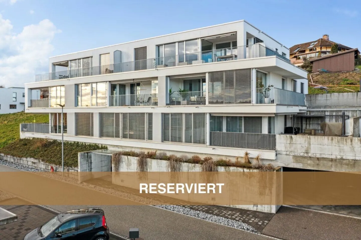 Apartment for sale - Photo 1 of 7