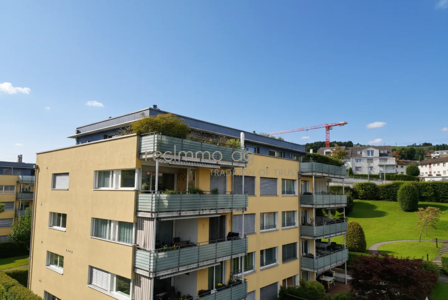Exklusive 5.5-Zimmer-Wohnung in Freienbach - Hervorragender Zustand, ruhige Lage - Foto 1 von 11