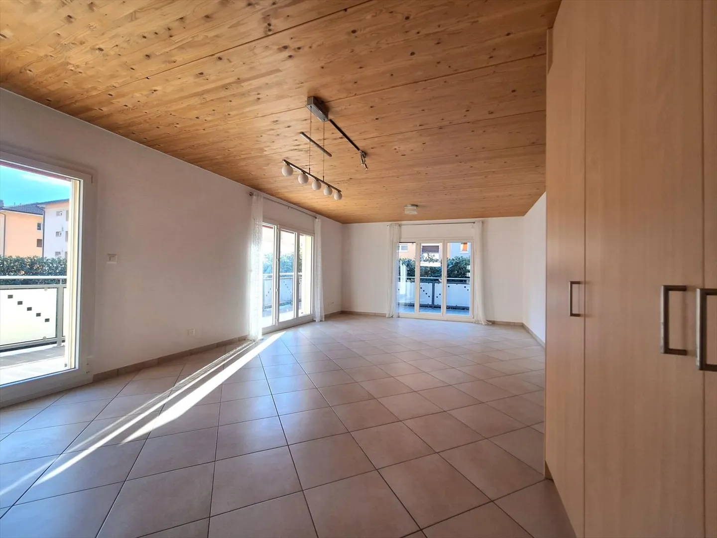 Appartement 3.5 pièces à Fully - Photo 2 sur 13