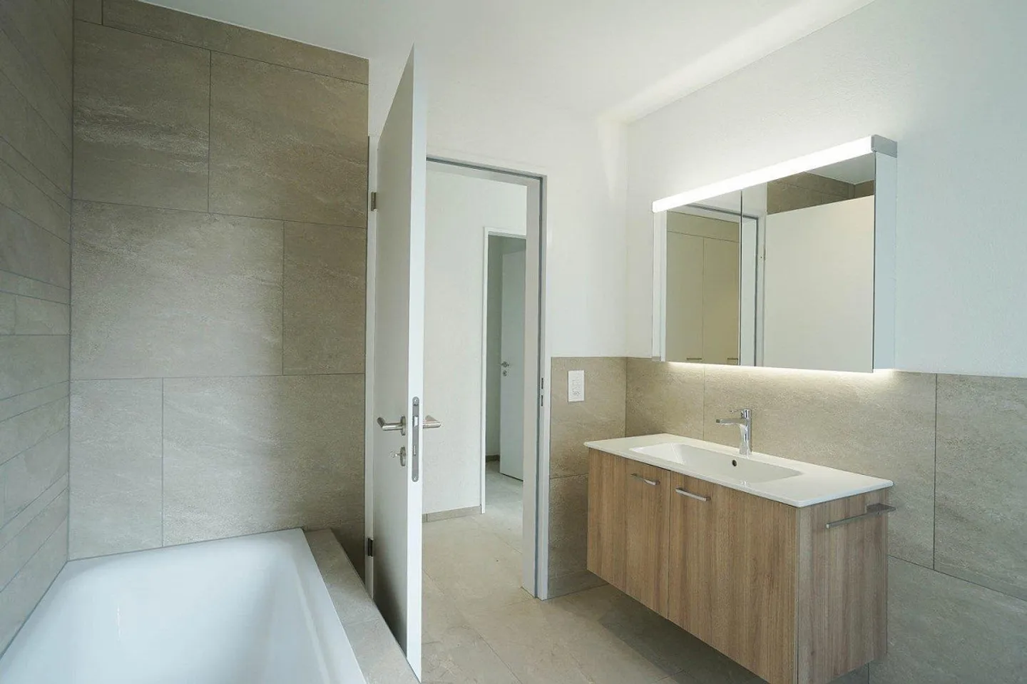 Moderne 3.5 Zimmerwohnung - Foto 4 von 6